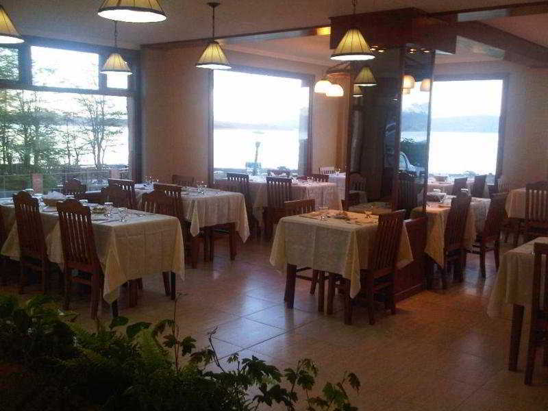 מלון Costa אושואיה מסעדה תמונה